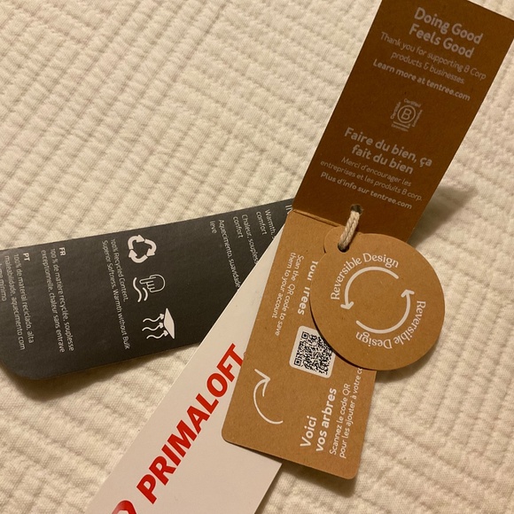 Tentree Women’s Quilted Jacket Reversible Bomber in Pale Oak Vintage White Sz S - Picture 16 of 16